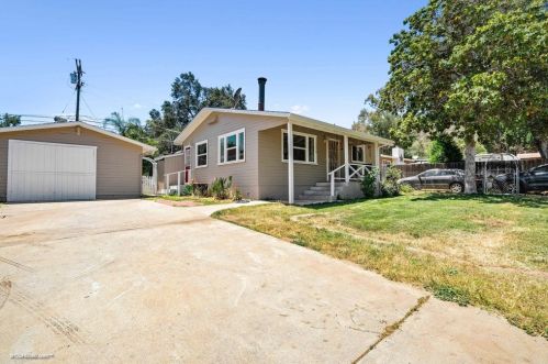 1330 Sunny Acres Ave, Alpine, CA 91901-1604