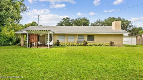 2875 Diamond Rd, Titusville FL  32796-1633 exterior