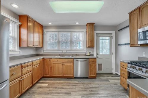 62 Highland Ave, Walden NY  12586-1035 exterior