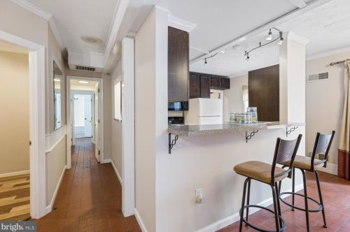 4471 Occoquan Overlook, Woodbridge VA  22192-6107 exterior