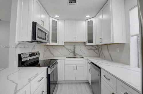 318 Monaco G, Delray Beach, FL 33446-1423