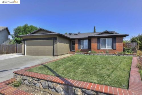 1401 Kale Ct, Oakley, CA 94561-2059