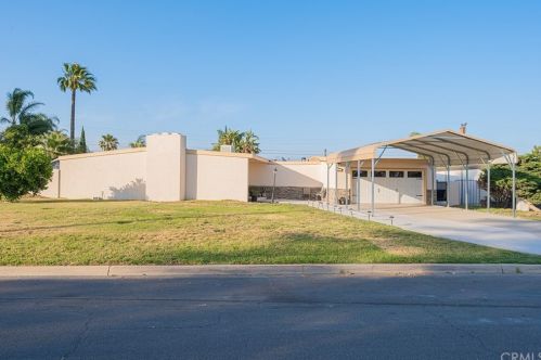 1206 Falcon Dr, San Bernardino, CA 92410-1020