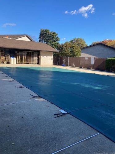 241 Hamilton Ave, Stamford CT  06902-3479 exterior