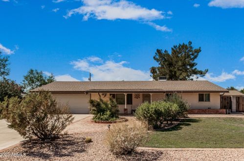 1514 64th Pl, Mesa, AZ 85205-4608