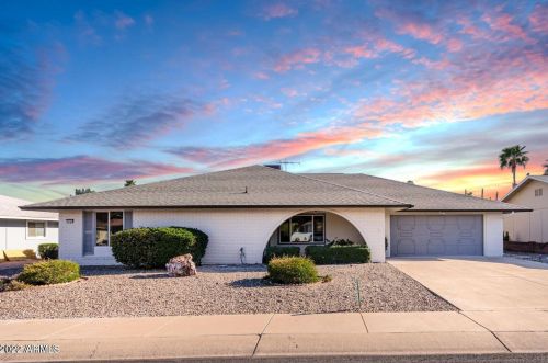 12907 Keystone Dr, Sun City, AZ 85375-4541