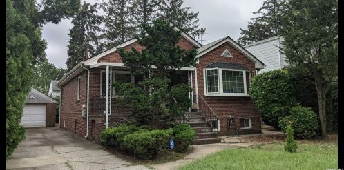 2113 Hoffman Ave, Floral Park, NY 11003-2920