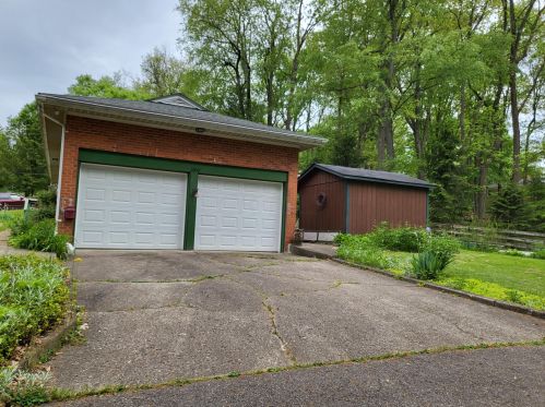1200 Chestnut St, Mount Vernon, OH 43050-2902