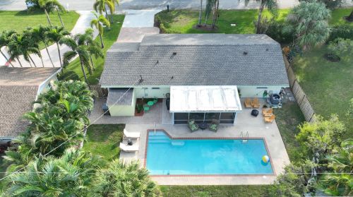 2445 Wallen Dr, West Palm Beach, FL 33410-2509