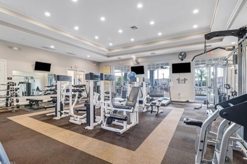 14944 Summit Place Cir, Naples FL  34119-4102 exterior