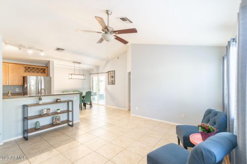 3036 Bluefield Ave, Phoenix, AZ 85032-8816