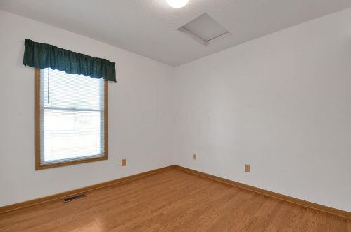 410 Green Apple Pl, Pataskala OH  43062-7453 exterior