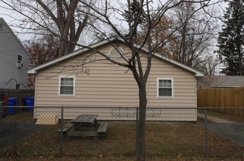 50 Blodgett St, Springfield MA  01108-2811 exterior