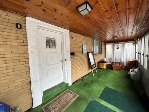 750 Graphic St, Pittsburgh, PA 15217-2624