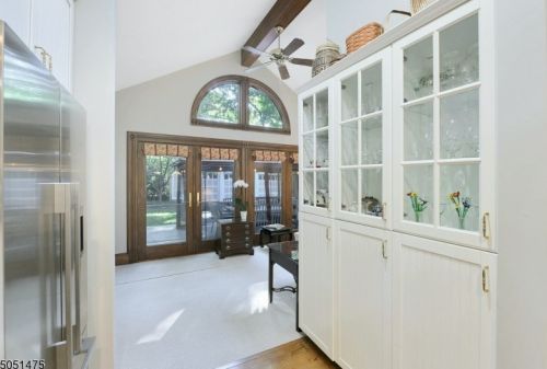 27 Liberty St, Ridgewood NJ 07450-4555 exterior