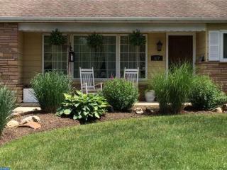 327 Tollgate Rd, Langhorne, PA 19047-1383