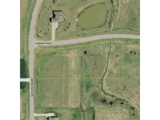 7301 Hunters Glen Ln, Seville, OH 44273-8962