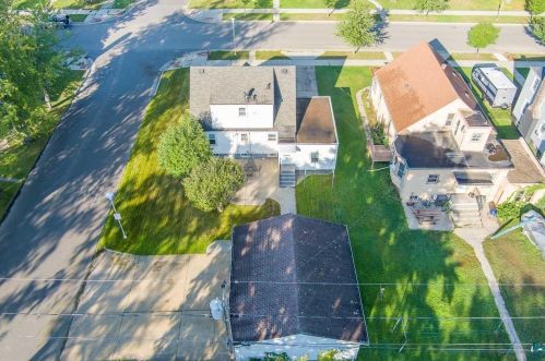 2532 4 Ave, Hibbing MN  55746-2249 exterior