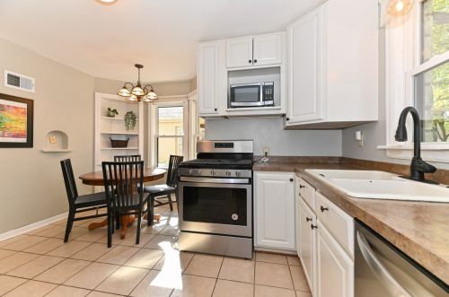 2841 81, Milwaukee WI 53222-4807 exterior