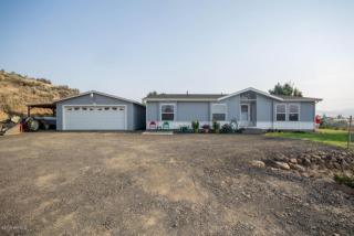 511 Livengood Rd, Cowiche WA  98923-9790 exterior