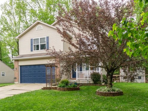 2039 Whispering Willow Ln, Amelia, OH 45102-2295