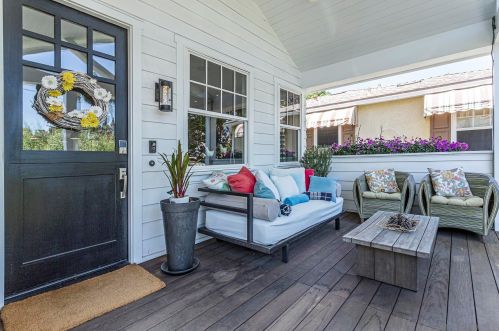620 Pomona Ave, San Diego, CA 92118-2213