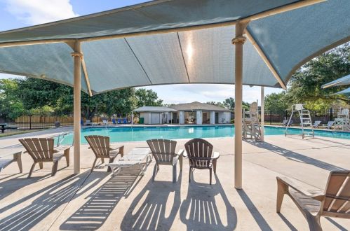 3123 Southdown Dr, Pearland TX 77584-2364 exterior