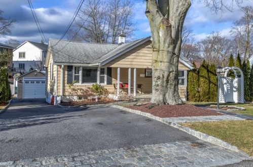 86 Parkway Cir, Scarsdale NY  10583-5420 exterior