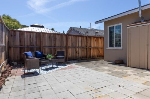 1738 Goodwin St, Seaside CA  93955-4414 exterior