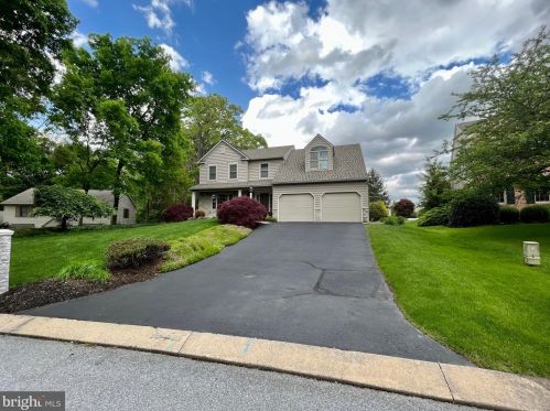 2969 Hearthside Ln, Lancaster, PA 17601-1458