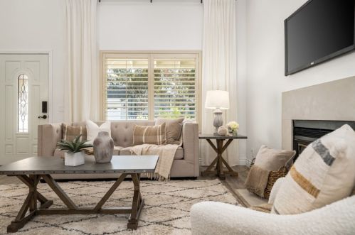 12 Springflower, Irvine CA 92614-7587 exterior