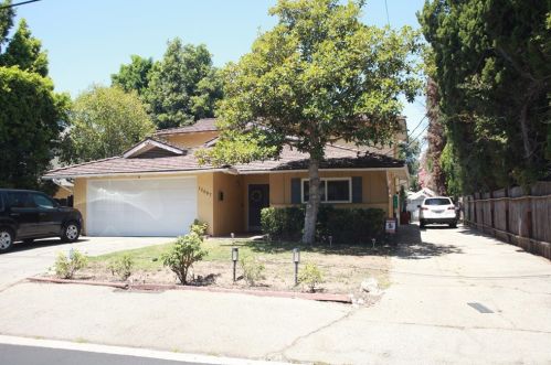 12603 Kling St, North Hollywood, CA 91604-1111