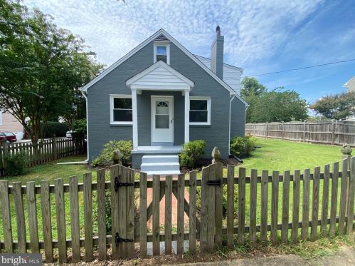 1600 Caroline St, Fredericksburg VA  22401-3502 exterior
