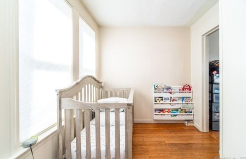 107 Birdsey Ave, Middletown CT  06457-4302 exterior