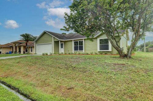 950 Aviation Ave, Fort Pierce, FL 34953-2817