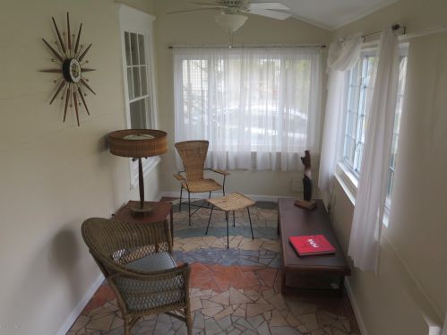 1404 Wanamassa Dr, Tinton Falls, NJ 07712-4811