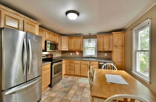 1028 Water Ave, Sauk Rapids, MN 56379-1042