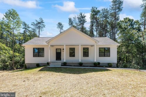 6517 Newell Ln, Spotsylvania, VA 22553-4705