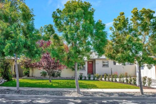 4795 Elsa Rd, San Diego, CA 92120-4202