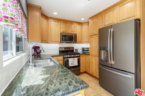 8595 Edgebrook Dr, Garden Grove CA  92844-1910 exterior