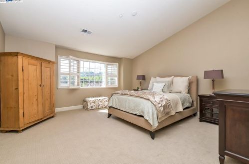 148 Shadowhill Cir, San Ramon CA  94583-5371 exterior