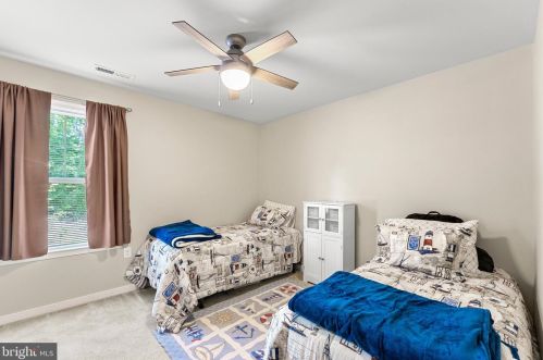 84 Cove Ln, Montross VA  22520-4026 exterior