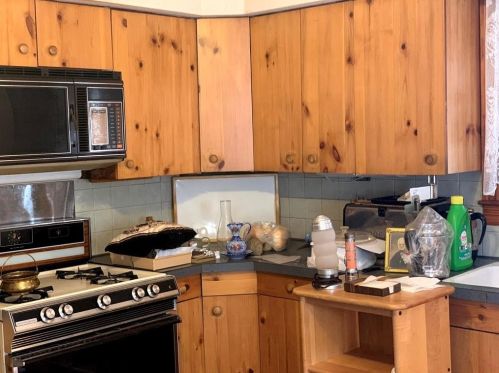 35 Rosemont Ave, Cumberland RI  02864-7518 exterior