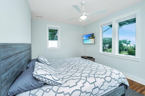 776 Gate Post Dr, Mount Pleasant SC  29464-4948 exterior