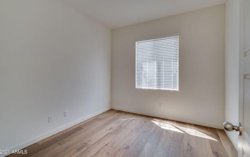 4716 Tremaine Ave, Gilbert AZ  85234 exterior