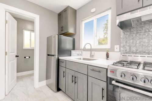 8451 Mount Vernon St, Lemon Grove CA  91945-3326 exterior