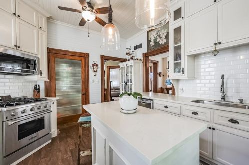 313 14, Galveston TX 77550-8226 exterior