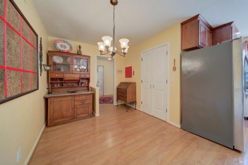 430 Willamette Dr, Vacaville CA  95688-4228 exterior