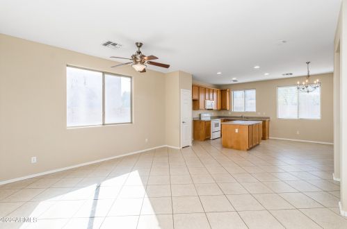 1533 Palo Verde Dr, Casa Grande, AZ 85122-2480