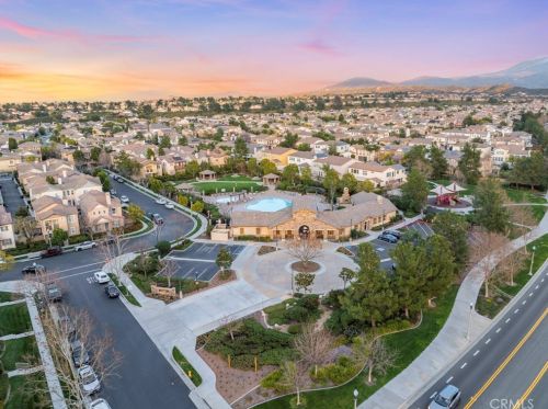 45730 Shasta Ln, Temecula CA  92592-1383 exterior